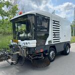 ( Locatie Nijkerk ) Veegmachine, Ravo, 580 Euro 5, 2013